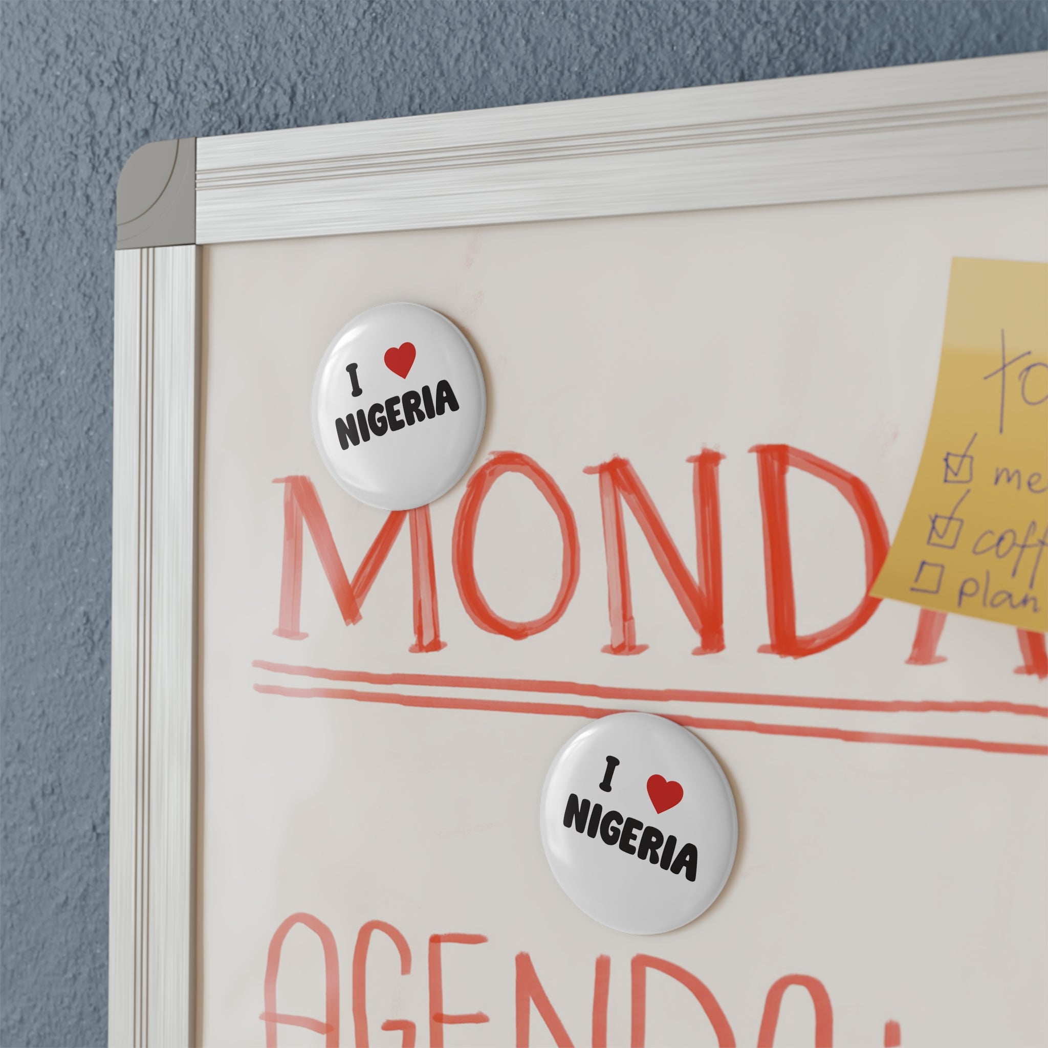 I ❤️ Nigeria Round Magnet